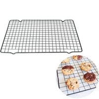//www.casaevideo.com.br/grade-para-resfriar-bolos-e-biscoitos-antiaderente-40cm-mimo-118100/p